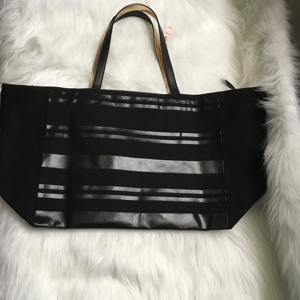 NWT Victoria Secret large zippered tote - Picture 4 of 6